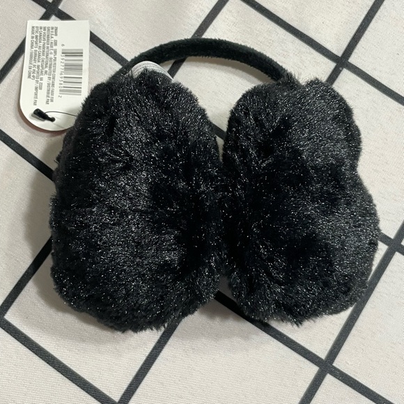 NWT Fluffy Ear Muff Warmers - Picture 14 of 14